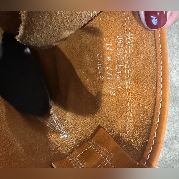 Women’s LL Bean Boots 10”. Size 11 - Picture 4 of 4